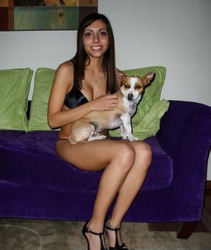 18 year old hottie Pinky June gets banged after eating pizza